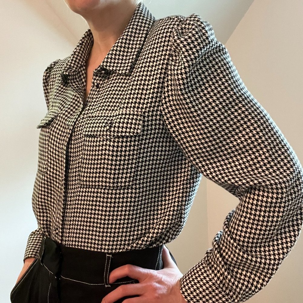 Zara medium houndstooth long-sleeved top